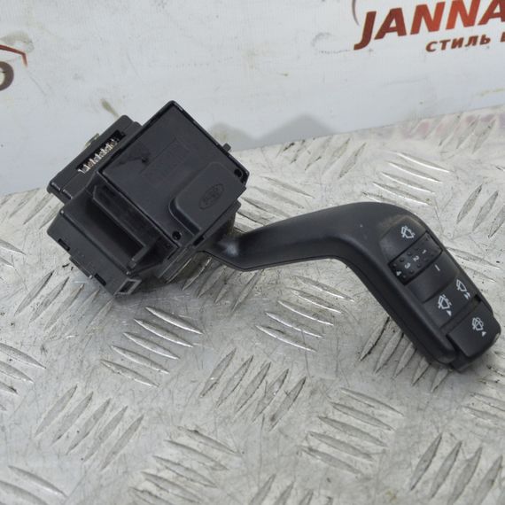 Подрульовой перемикач правий Ford Focus C-Max 04-11 перемикач двірників Форд Фокус Ц-Макс 3M5T17A553AD