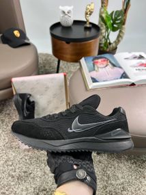 Чоловічі кросівки Zoom Venture All Black текстиль , В'єтнам