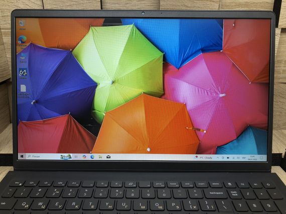 Ноутбук Б-клас Dell Inspiron 15 3511 / 15.6" (1920x1080) IPS Touch / Intel Core i5-1135G7 (4 (8) ядра по 4.2 GHz) / 8 GB DDR4 / 250 GB SSD / Intel UHD Graphics / WebCam / Windows 10 б/в | Зображення 2