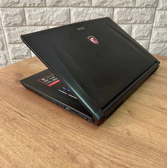 Ноутбук MSI Apache  7RF i7 7700HQ 16Gb SSD 128Gb+HDD1Tb GTX 1060 Б/В | Зображення 3