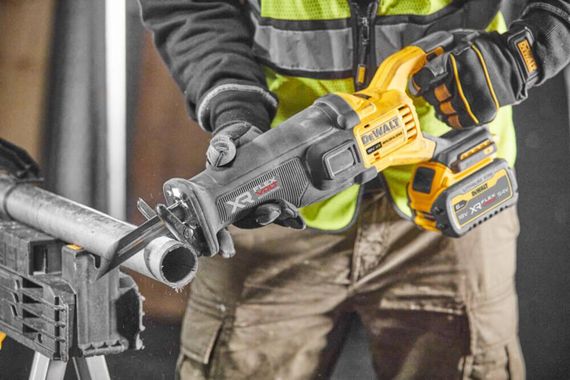 Пила шабельна акумуляторна 18В DeWALT DCS386NT | Зображення 8