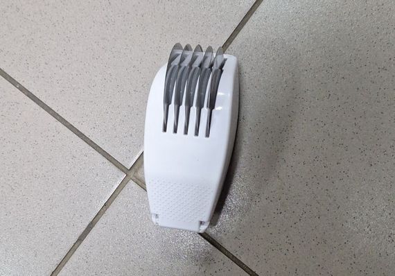 ОЧЕНКА! Ніж для нарізування 3 в 1 Rolling Mincer і Tenderizer з часниковим пресом овочерізка (Немає паковання 3009) | Зображення 1