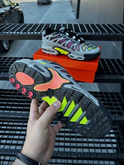 Кросівки Nike Air TN Plus Drift (gray & neon) | Зображення 6