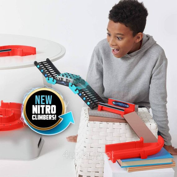 Трек машины вездеходы WowWee Power Treads. Игровой набор Nitro Stunt Pack 30+ составляющих | Зображення 5