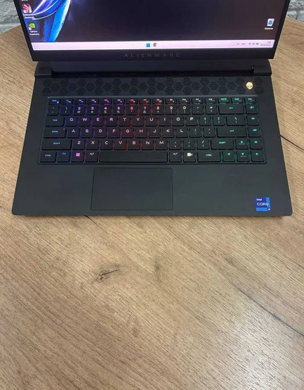 Ноутбук Dell Alienware m15 R7 15,6" 360Hz i9 12900H 32Gb SSD 1Tb RTX 3080 Б/В | Зображення 6