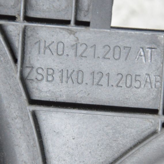 Дифузор вентилятора 2.0 TDI Volkswagen Passat B6 2005-2010 Вентилятор радіатора Фольксваген 1K0121207AT | Зображення 2