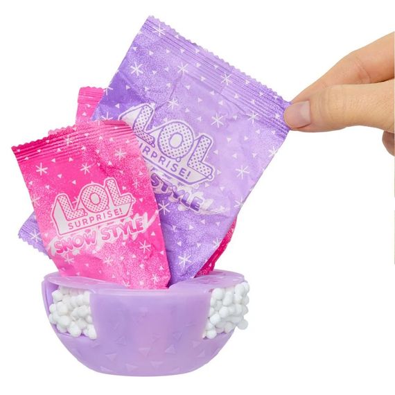 Ігровий набір з лялькою "Сніжний стиль" 429692 в асортименті | Зображення 3