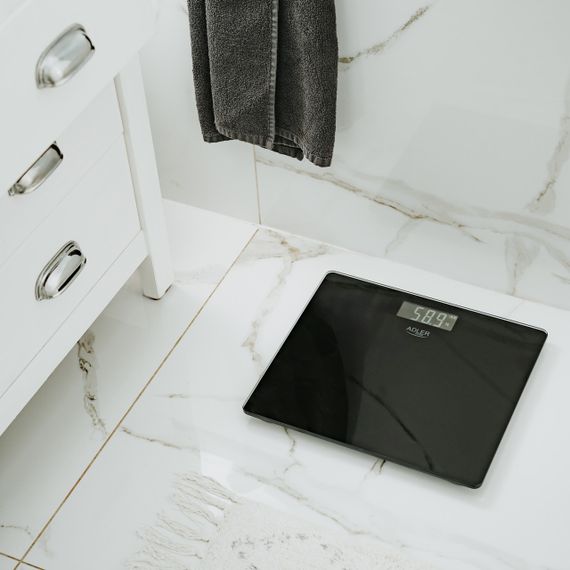 Весы напольные электронные стеклянные аккумуляторные Adler AD 8194 черные до 180 кг с высокой точностью | Зображення 4