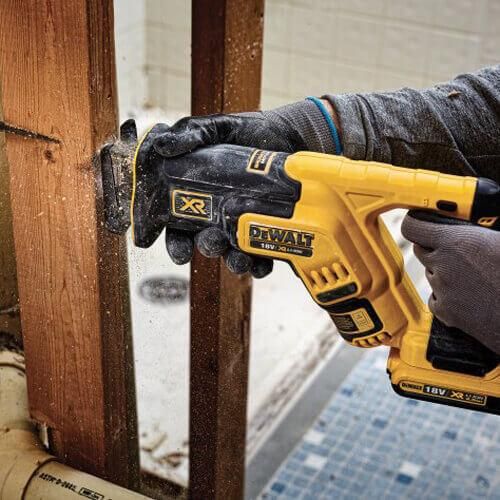 Пила сабельная аккумуляторная 18В бесщёточная DeWALT DCS367N | Зображення 2