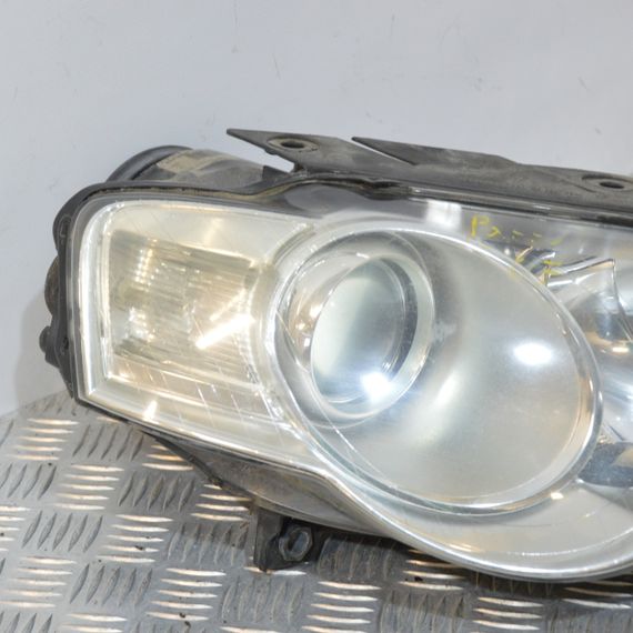 Фара передня права Volkswagen Passat B6 2005-2010 Фара права Фольксваген Пассат б6 3C0941006S | Зображення 1