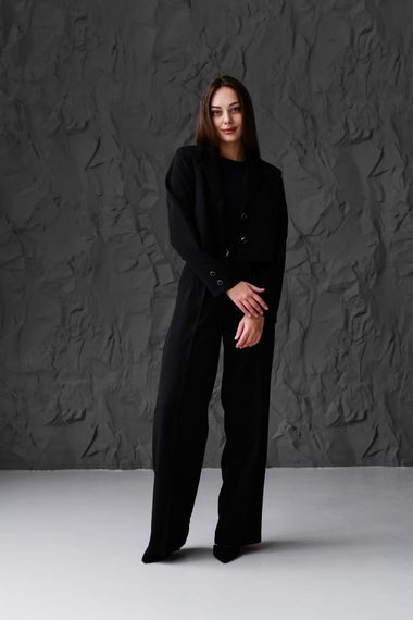 Класичний костюм