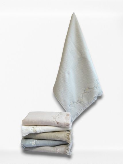 Набор полотенец с вышивкой Pupilla 70 х 140 см Bernini Flowers | Зображення 3