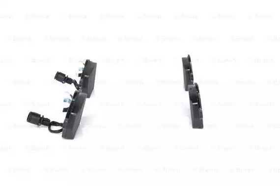 Колодки гальмівні дискові AUDI 100 (44, 44Q, C3, 4A, C4) передн.  BOSCH (0986460937) | Зображення 1