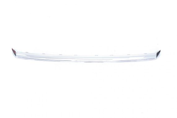 Накладка решетки радиатора L VW Amarok 17- 88531821202