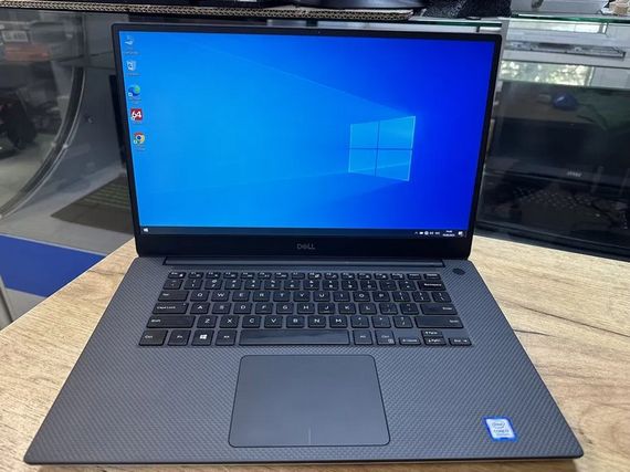 Ноутбук Dell XPS 9570 15.6 FHD IPS i7 8750H/16Gb/SSD 256/GTX 1050Ti-4Gb  Б/В