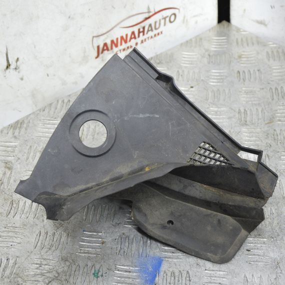 Накладка під лобове скло права Opel Zafira B 2005-2011 Жабо лобового скла праве Опель 13167228RH