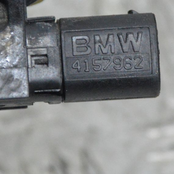 Датчик замка капота BMW E60 E90 2003-2010 Датчик сигналізації закривання капота БМВ е60 4157962 | Зображення 1