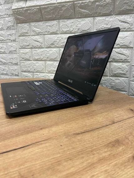 Ноутбук Asus TUF FX505 15,6"120Hz Ryzen 7 3750H 16Gb SSD256Gb+HDD1Tb GTX1660Ti Б/В | Зображення 3