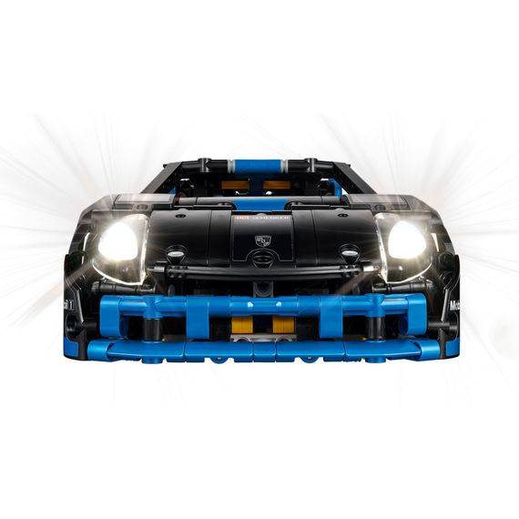 Конструктор LEGO Technic Автомобіль для перегонів Porsche GT4 e-Performance (42176) | Зображення 3