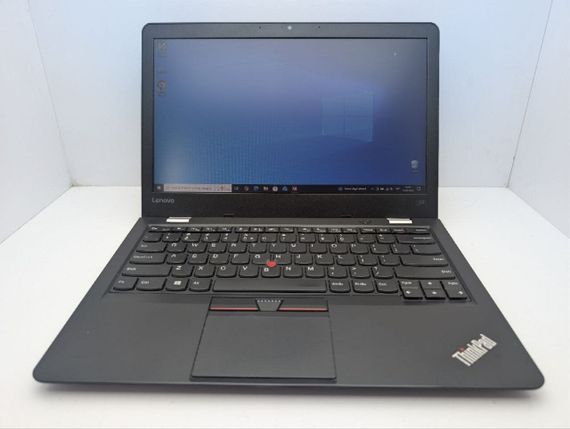 Ноутбук Lenovo ThinkPad 13 / 13.3" (1366x768) TN / Intel Core i3-6100U (2 (4) ядра по 2.3 GHz) / 8 GB DDR4 / 128 GB SSD / Intel HD Graphics 520 / WebCam б/у | Зображення 1