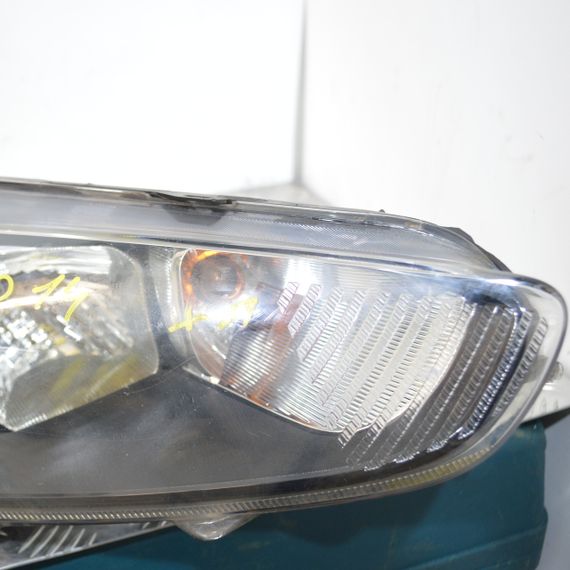 Фара права Ford Fiesta VI 2013-2017 рестайлінг Фара передня права Форд Фієста 6 C1BB13W029AE | Зображення 2