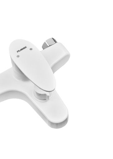 Змішувач для ванни Plamix CEZAR-009 EURO SET White, зі шлангом, лійкою та кронштейном (PM0692) | Зображення 4