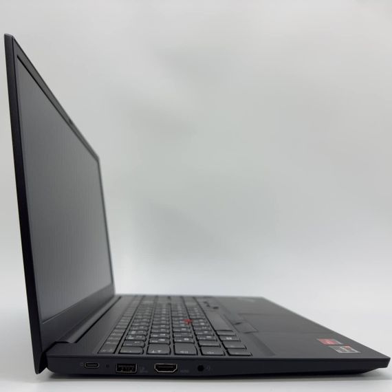 Ноутбук Б-класс Lenovo ThinkPad E15 Gen2 / 15.6" (1920x1080) IPS / AMD Ryzen 7 4700U (8 ядер по 2.0 - 4.1 GHz) / 16 GB DDR4 / 512 GB SSD / AMD Radeon Vega 7 / WebCam б/у + Подарок Мышка и коврик | Зображення 1