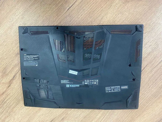 Ноутбук MSI GF65 Thin 10UE 15.6"FHD/IPS/144Hz/i5 10500H/8/SSD512/RTX 3060-6Gb | Зображення 5