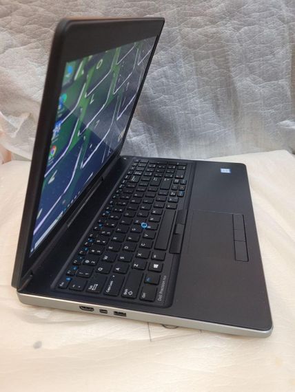 Ноутбук Dell Precision 7510 15,6 FullHD + Core i5 + 16 GB + SDD +HDD Б/В | Зображення 4