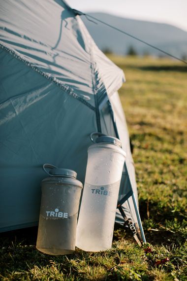 Пляшка м'яка Tribe Soft Bottle 1 л Grey, складана питна фляга-гідратор туризм, зручна пляшка тріб спорт риболовля | Зображення 2