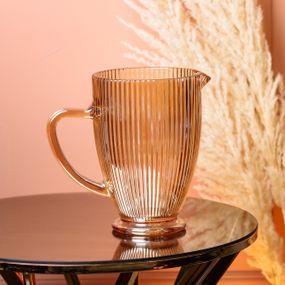 Кувшин для напитков ребристый 1,2 л с толстого стекла янтарный