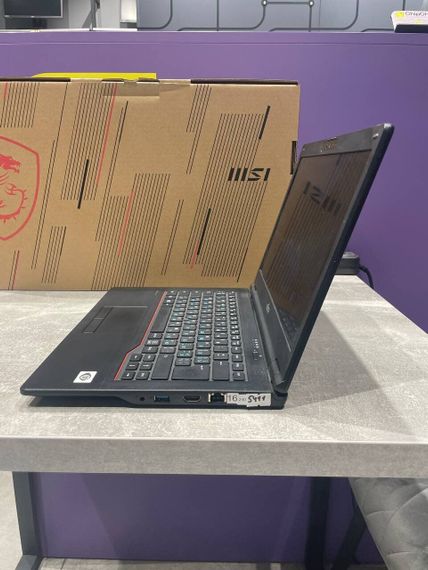 Ноутбук Fujitsu LifeBook E5411 / 14" (1920x1080) IPS / Intel Core i3-1115G4 (2 (4) ядра по 1.7 - 4.1 GHz) / 16 GB DDR4 / 240 GB SSD / Intel UHD Graphics / WebCam / 4G б/у | Зображення 3