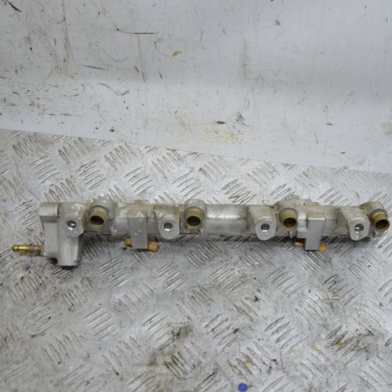 Паливна рейка 1.8 SCI Ford Mondeo III 2000-2007 Паливна рампа Форд Мондео 3 2S7G9H487AK 0261555007 | Зображення 1