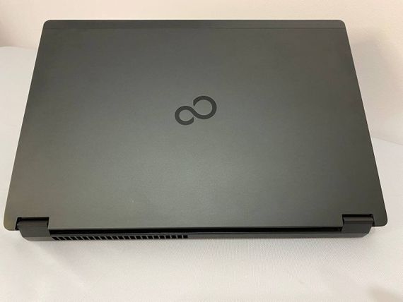 Мобільна робоча станція Fujitsu Celsius H7510 / 15.6" (1920x1080) IPS / Intel Core i7-10850H (6 (12) ядер по 2.7 - 5.1 GHz) / 32 GB DDR4 / 512 GB SSD / nVidia Quadro T1000, 4 GB GDDR6, 128-bit / WebCam / HDMI б/в | Зображення 7