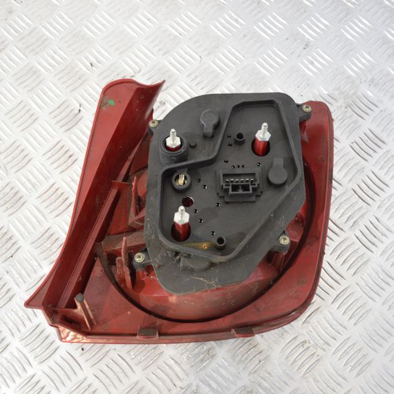 Ліхтар задній лівий Fiat Stilo 2001-2008 хетчбек Фара стоп задня ліва Фіат Стіло 51735222 | Зображення 2