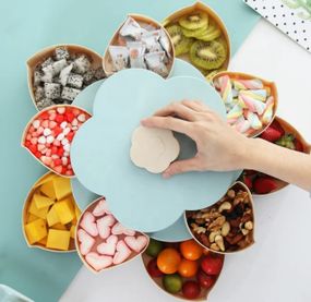 Вращающаяся складная двухъярусная конфетница SUNROZ Flower Candy Box для конфет и фруктов