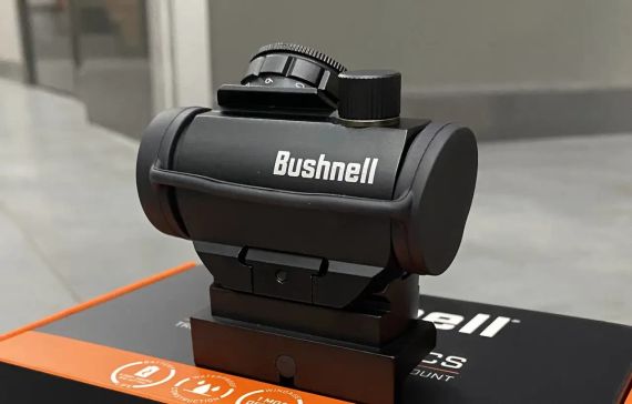 Коллиматорный прицел Bushnell AR Optics TRS-25 HIRISE 3 закрытого типа с красной точкой