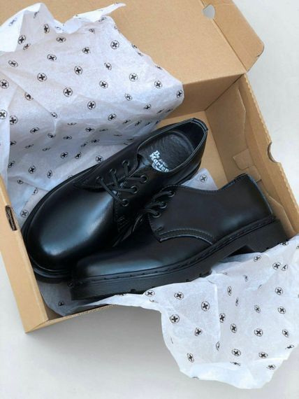 Чоловічі шкіряні класичні туфлі Dr Martens на шнурівці колір чорний | Зображення 7