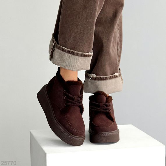 Стильные зимние шоколадные замшевые ботинки на утолщенной подошве | Зображення 2