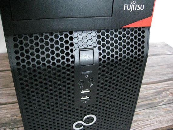Ігровий ПК Fujitsu Esprimo P420 E85+ Tower / Intel Core i5-4430 (4 ядра по 3.0 - 3.2 GHz) / 16 GB DDR3 / 128 GB SSD + 500 GB HDD / nVidia GeForce GTX 745, 2 GB GDDR3, 128-bit / DVD-RW / Win 10 Pro + Кабель живлення б/в | Зображення 5