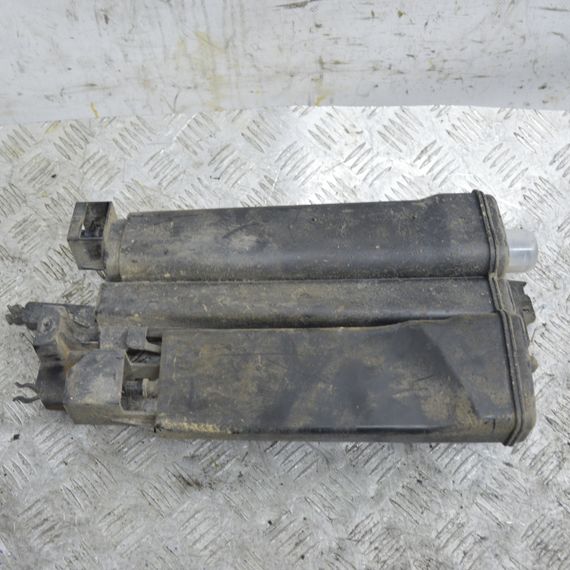 Фільтр вугільний Volkswagen Golf VII 2012-2020 Абсорбер паливний Фольксваген Гольф 7 5Q0201801