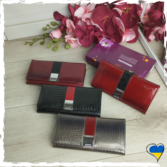 Гаманець жіночий лаковий з натуральної шкіри. Гаманець шкіряний. Кожаный кошелек