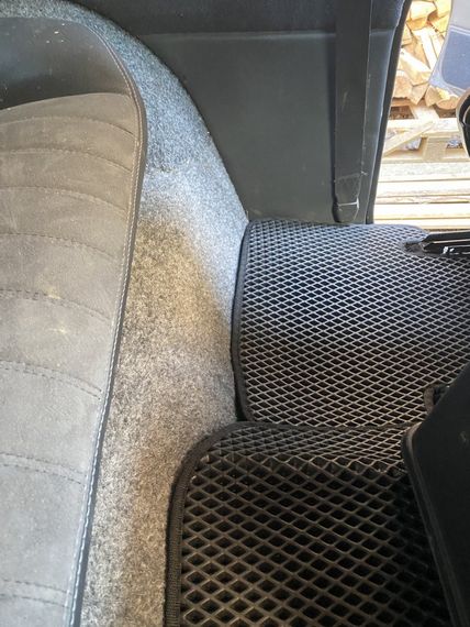 Коврики EVA (черные) Короткий, 5 штук (передние и задние) для Nissan Patrol Y60 1988-1997 гг | Зображення 8