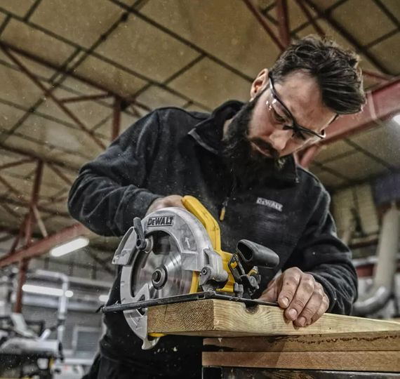 Пила дискова мережева DeWalt DWE560 | Зображення 2