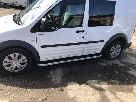Боковые пороги Tayga (2 шт., алюминий) Макси база для Ford Connect 2002-2006 гг | Зображення 2