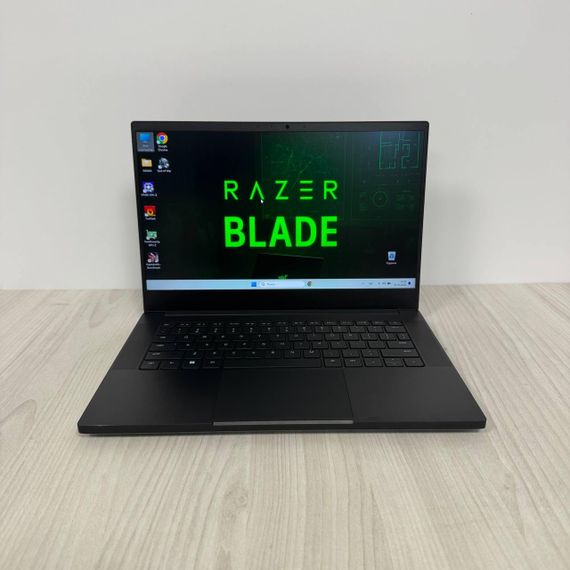 Ноутбук Razer Blade 14 RZ09-0427 14.0 2K IPS 165Hz Ryzen 9 6900HX 16Gb SSD1Tb NVMe RTX3070Ti-8Gb Б/В