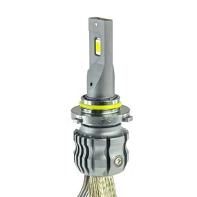 LED лампа CYCLONE LED 9005 6000K type 36