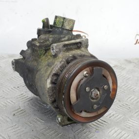 Компресор кондиціонера  Volkswagen VW Caddy II Golf IV Polo Sharan Фольксваген Кадди Гольф Шаран 1K0820803S