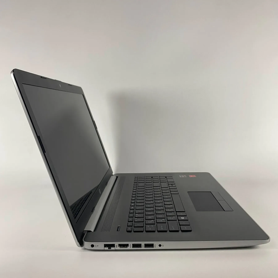 Ноутбук Б-класс HP Pavilion 17-ca0011ds / 17.3" (1600x900) TN Touch / AMD Ryzen 3 2300U (4 ядра по 2.0 - 3.4 GHz) / 16 GB DDR4 / 192 GB SSD / AMD Radeon Vega 6 / WebCam б/у + Подарок Беспроводная мышь / USB | Зображення 3