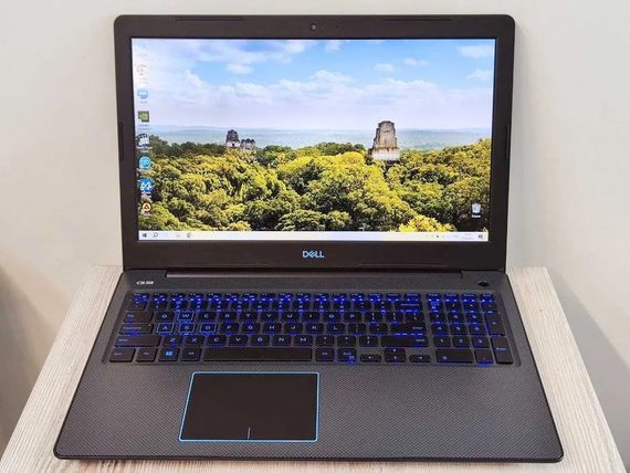 Ноутбук Dell G3 3779 | 15,6"FHD/i5-8300H/8GB/GTX-1060M-Q 6GB/SSD 128GB+HDD 1TB  Б/У